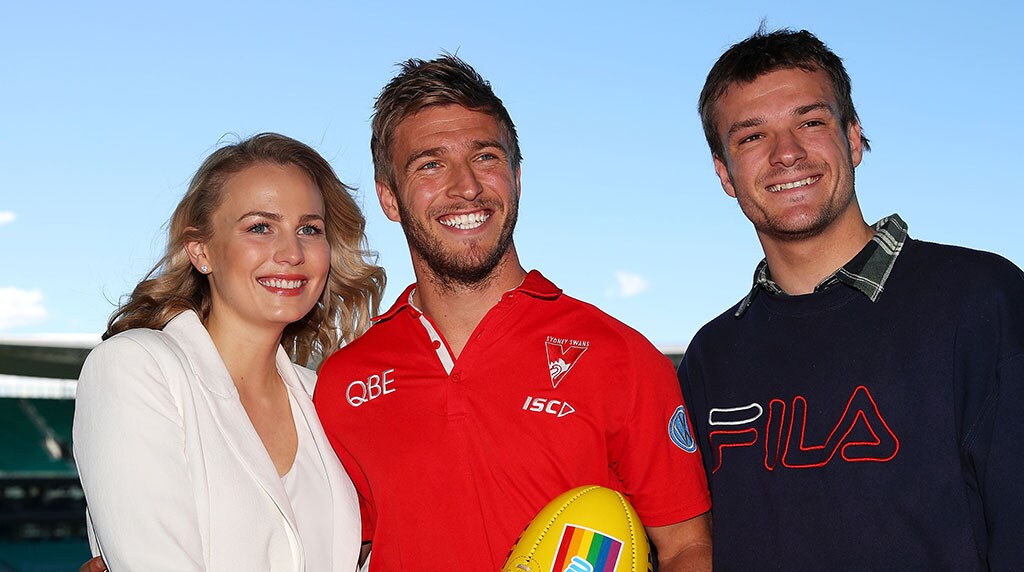KJret1168870812.jpg Kieren Jack with wife Charlotte Goodlett and brother Brandon Jack. Picture: Getty Images - AFL,Sydney Swans,Kieren Jack,Retirements,Delistings